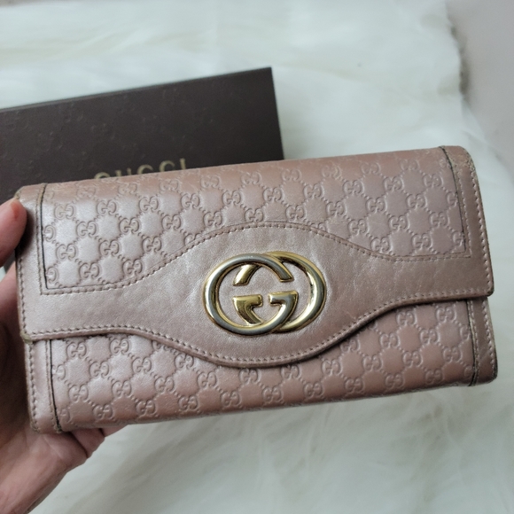 100% Authentic GUCCI interlocking GG wallet - Picture 16 of 16